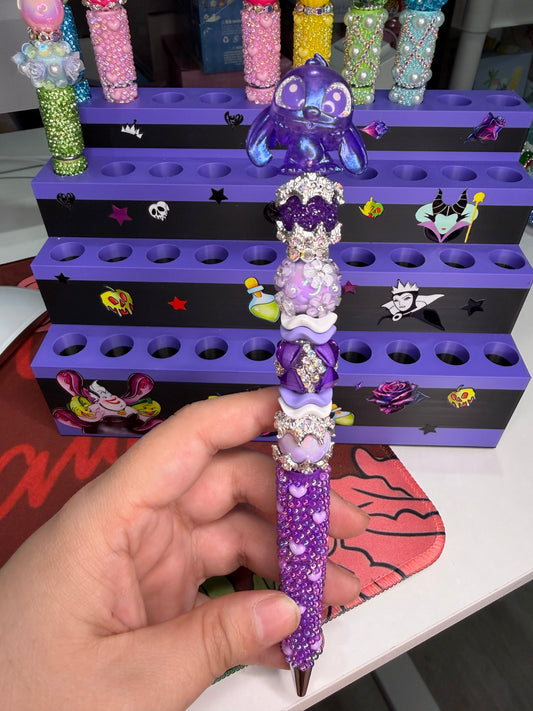 #41 Stitch Easter Pen