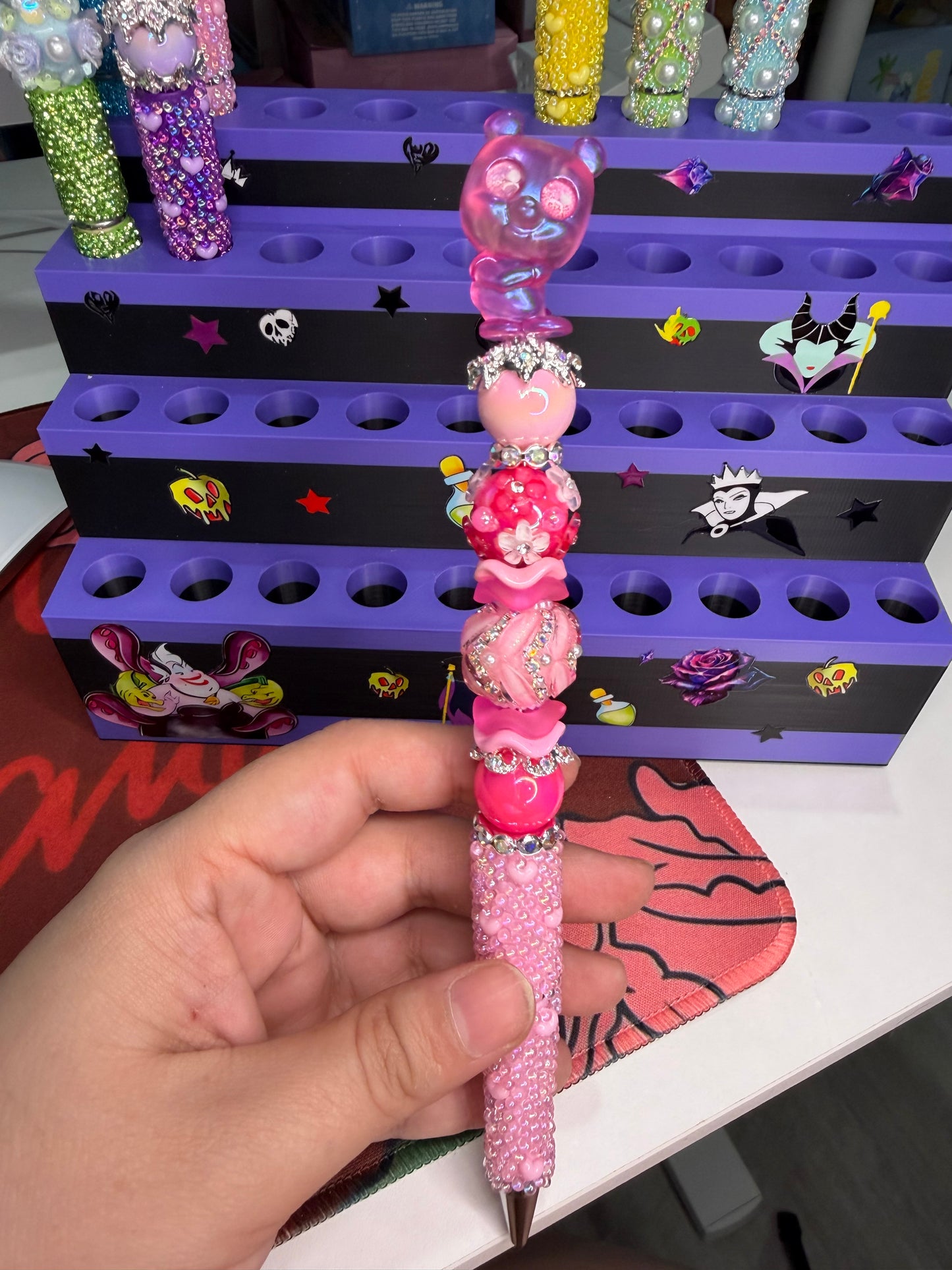 #44 Pooh Easter Pen